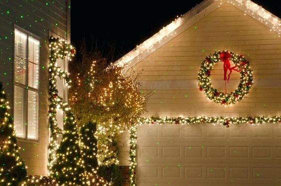 Decorating Your Garage Door For Holidays Christmas