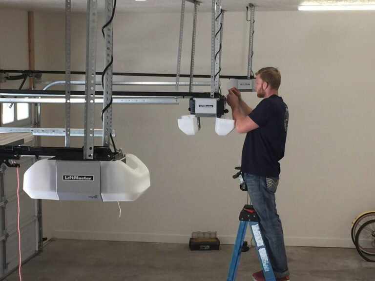 4 Steps to an Energy-Efficient Garage Door