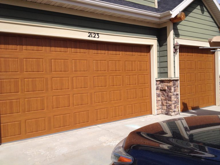 When Should I Replace My Garage Door?