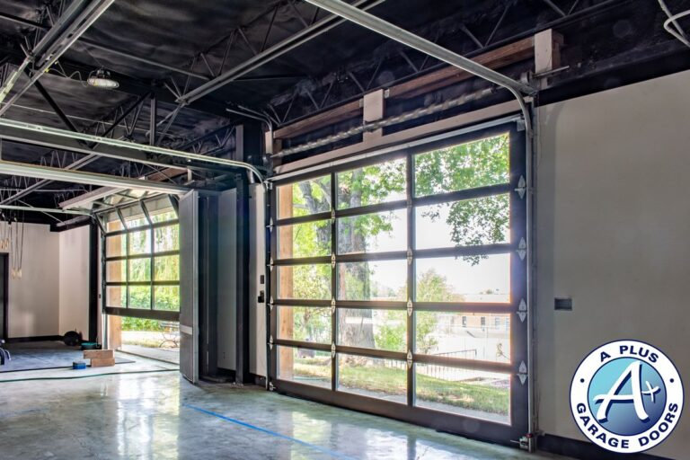 3 Reasons to Buy an Aluminum Garage Door