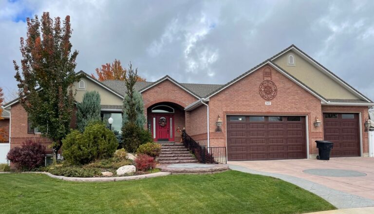 Amarr Lincoln Long Panel-Mahogany Wood Grain - Single & Double - Windows | Garage Door Repair & Installation in Bountiful UT | A Plus Garage Doors | Garage Door Repair Bountiful