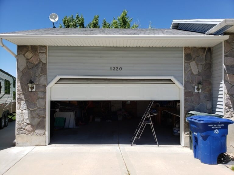 What to Look Out for if Your Garage Door is Opening & Closing on its Own