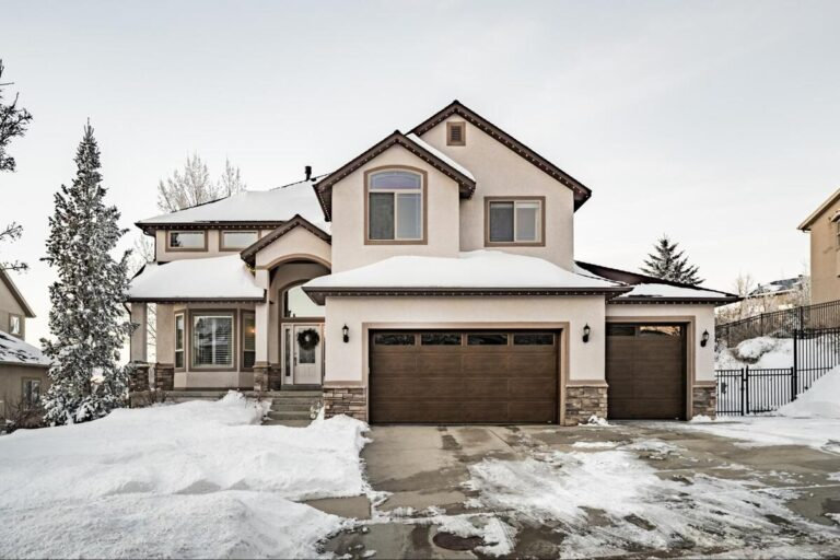 Winter Is Here, Utah: The Most Common Garage Door Problems Homeowners Face — and How to Fix Them Before They Get Worse