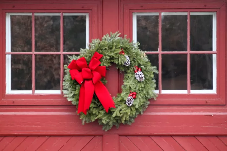 Dressing Up Your Garage Door for the Holidays
