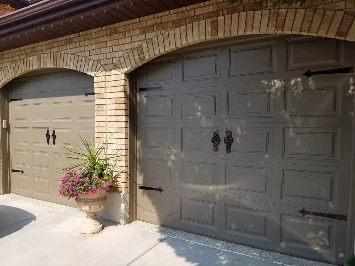 garage door arch 1