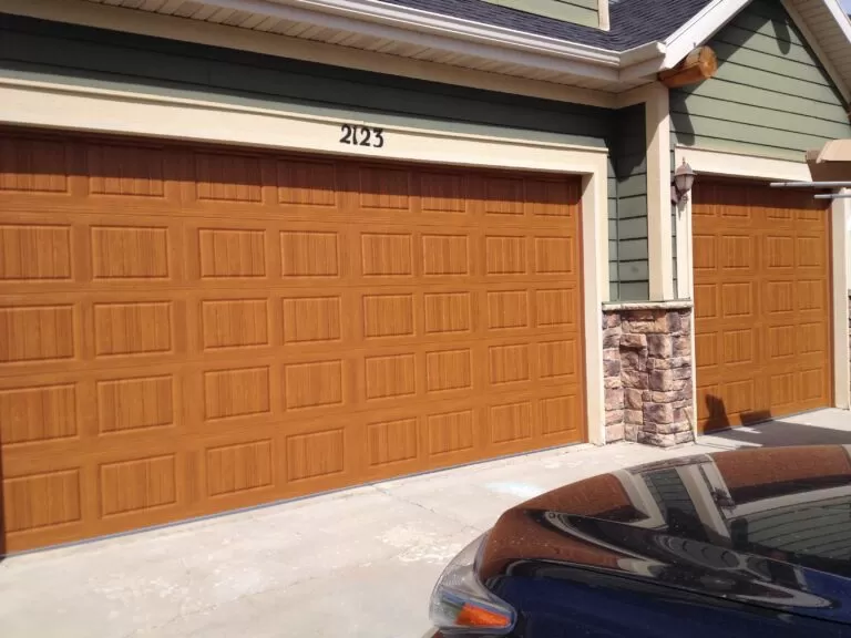 When Should I Replace My Garage Door?