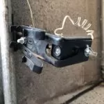garage door eye sensor