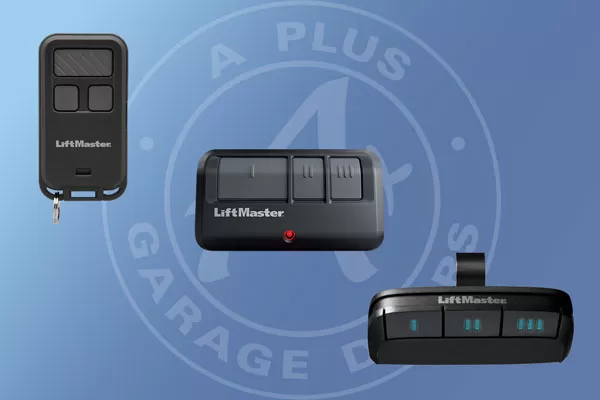 LiftMaster 3-Button Remote Controls – Models 890MAX, 893MAX, & 895MAX – Owner’s Manual